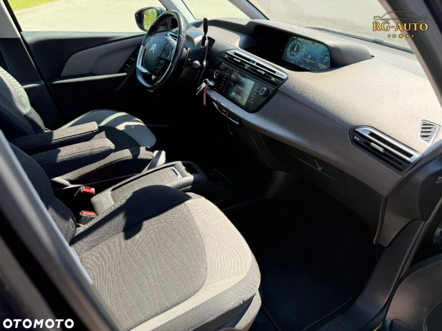 Citroën C4 Picasso - 9