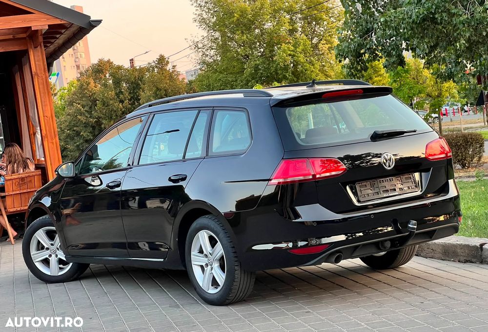 Volkswagen Golf 1.6 TDI (BlueMotion Technology) Comfortline - 4