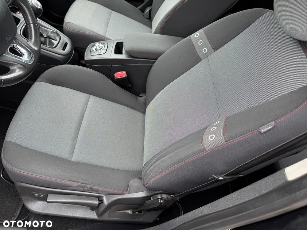 Renault Scenic 1.6 16V TomTom Edition - 21