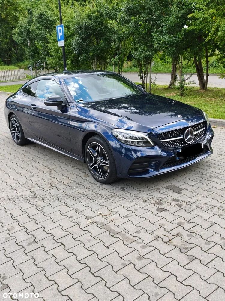 Mercedes-Benz Klasa C 200 4MATIC 9G-TRONIC - 2
