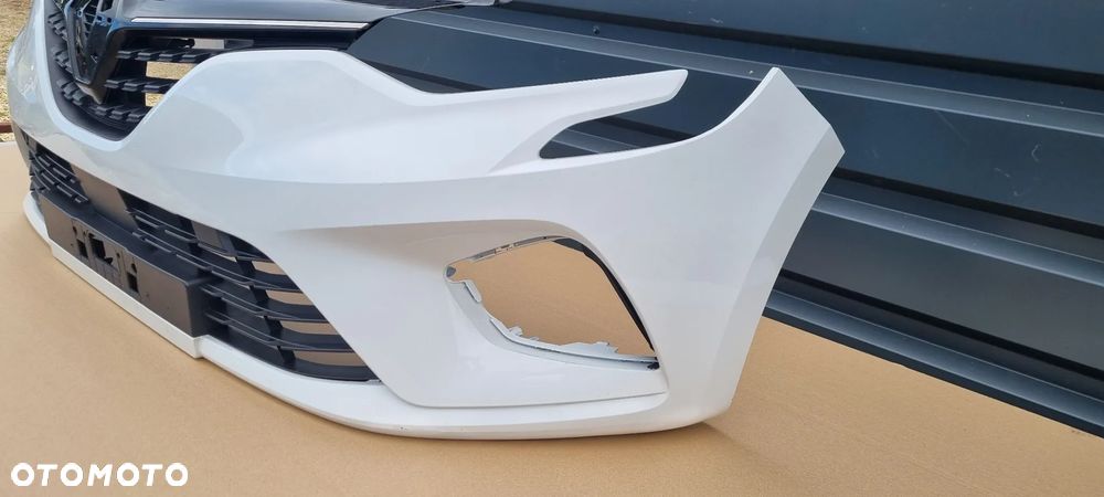 RENAULT CLIO V 2019- Zderzak przód oryginał MB287 - 7