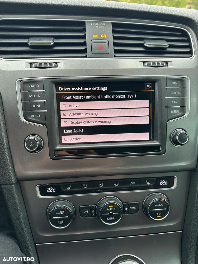 Volkswagen Golf - 18