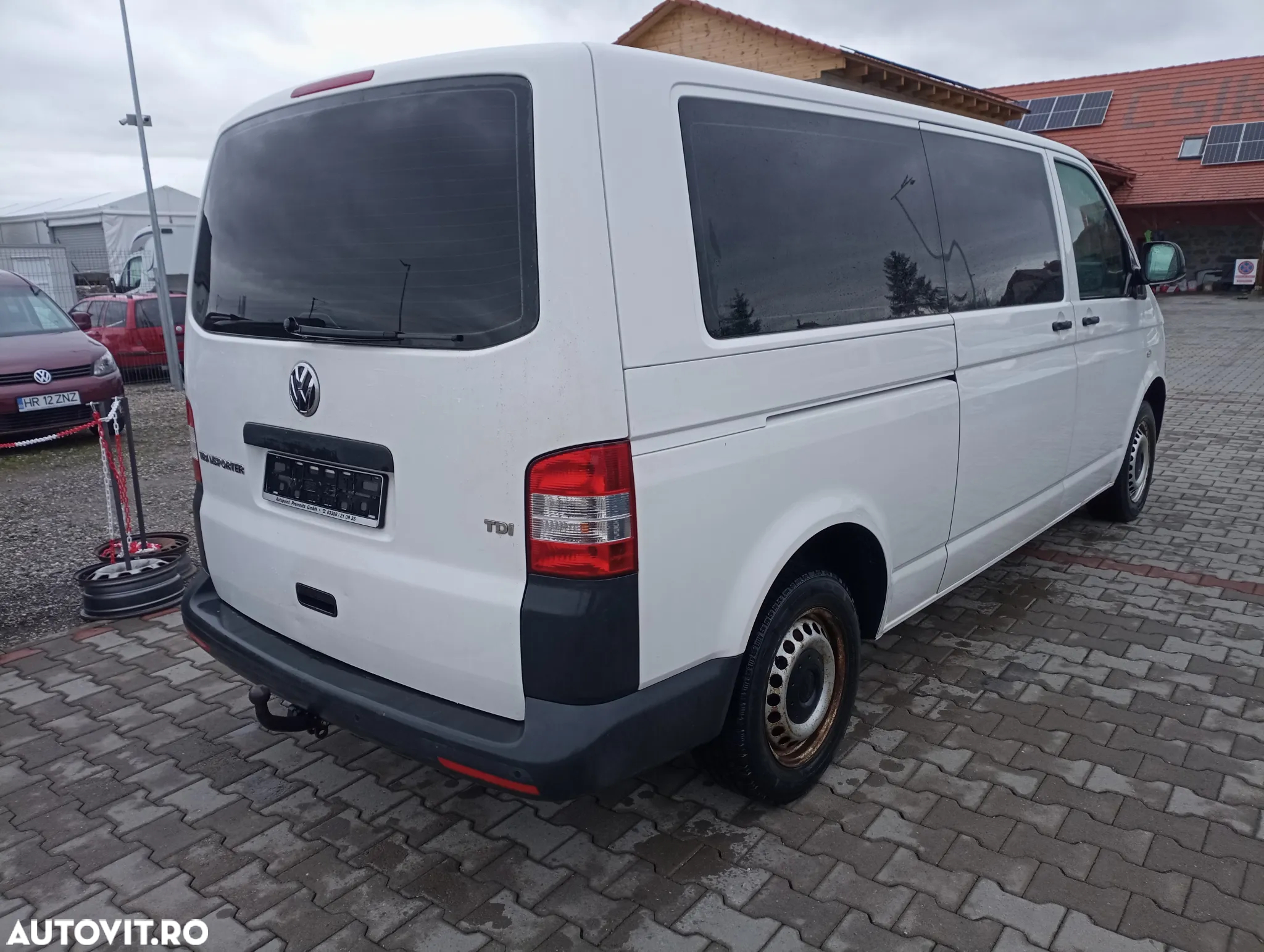 Volkswagen Transporter - 4