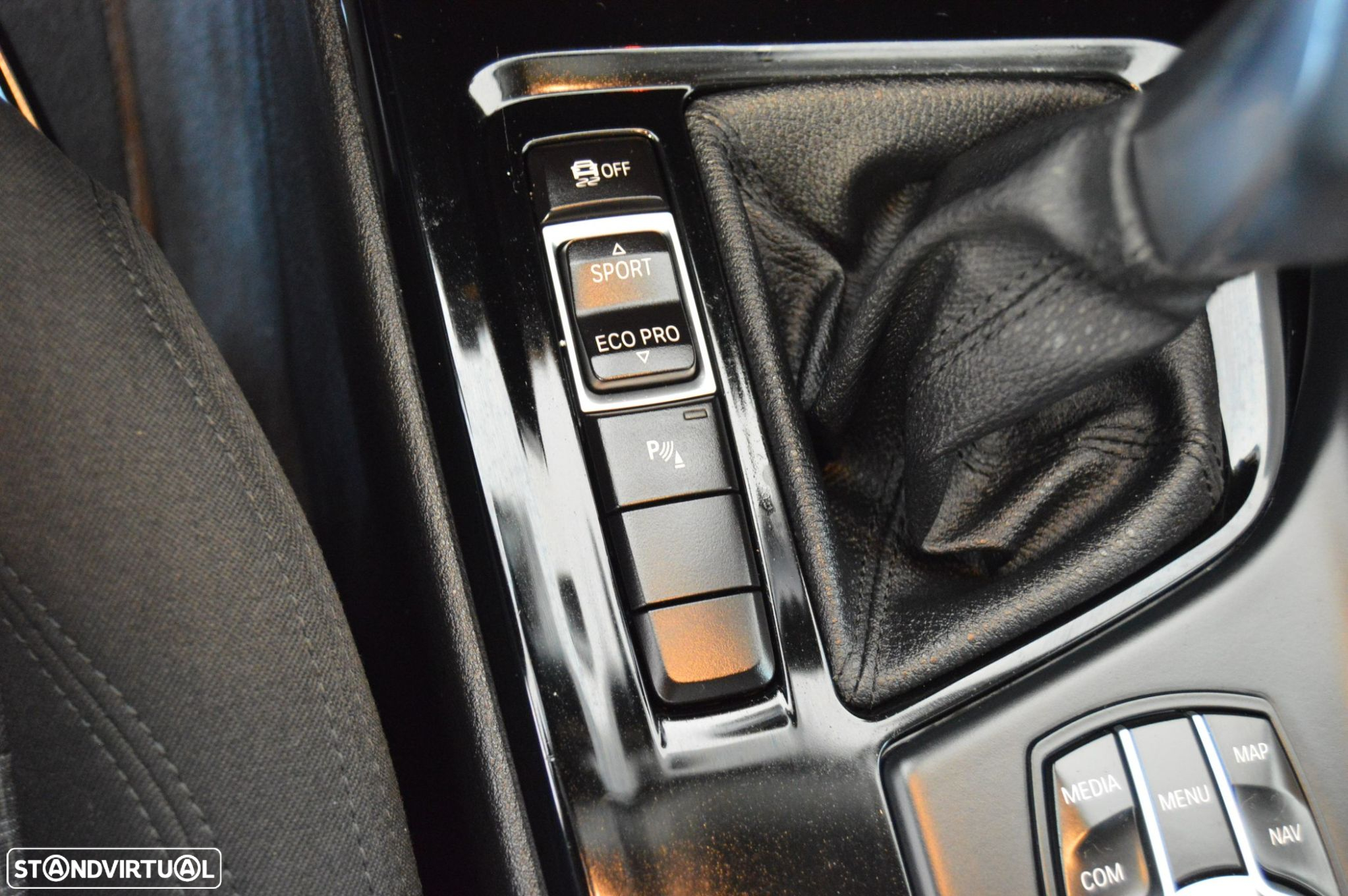 BMW X2 16 d sDrive Advantage - 39