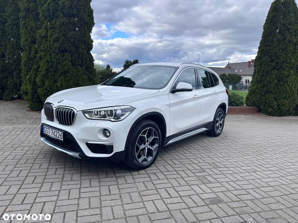 BMW X1 sDrive18d - 14