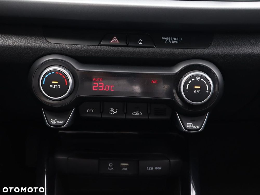Kia Rio 1.2 L - 17