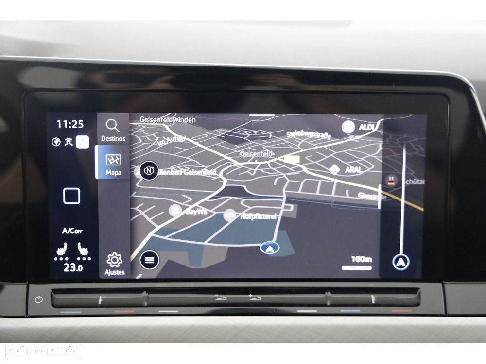 VW Golf 1.0 eTSI Life DSG - 18
