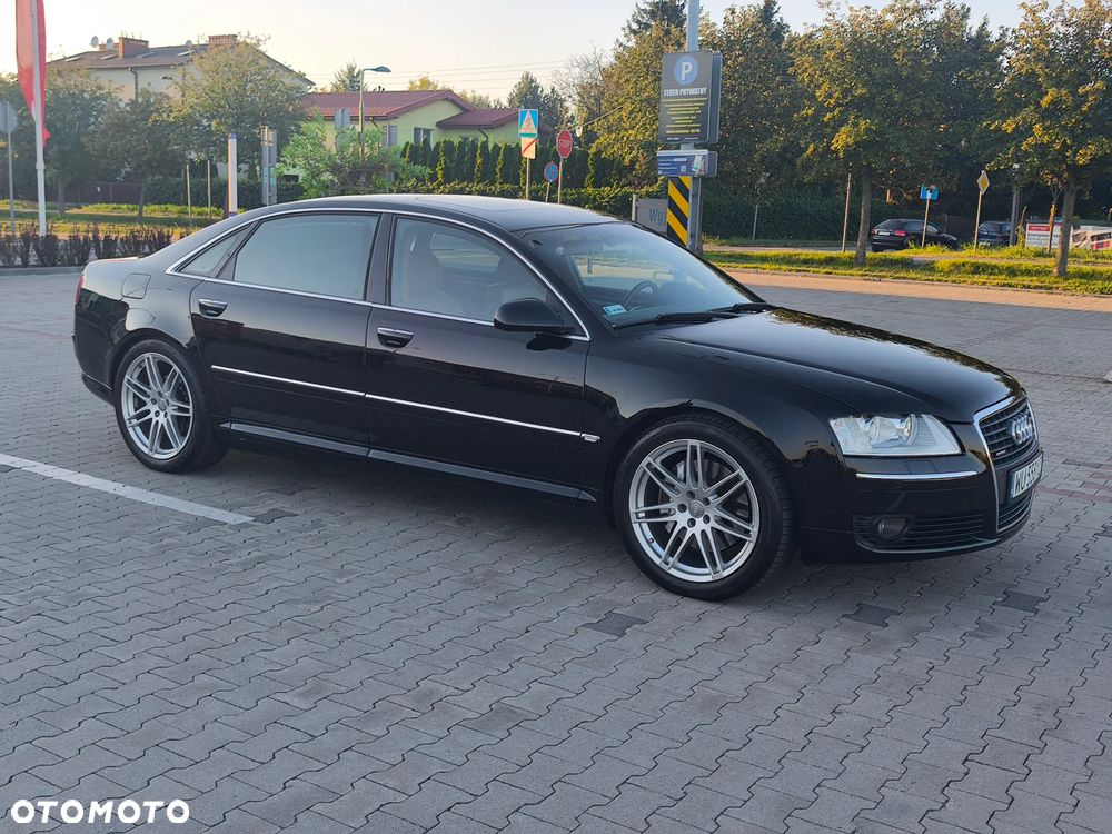 Audi A8 4.2 FSI L Quattro - 2
