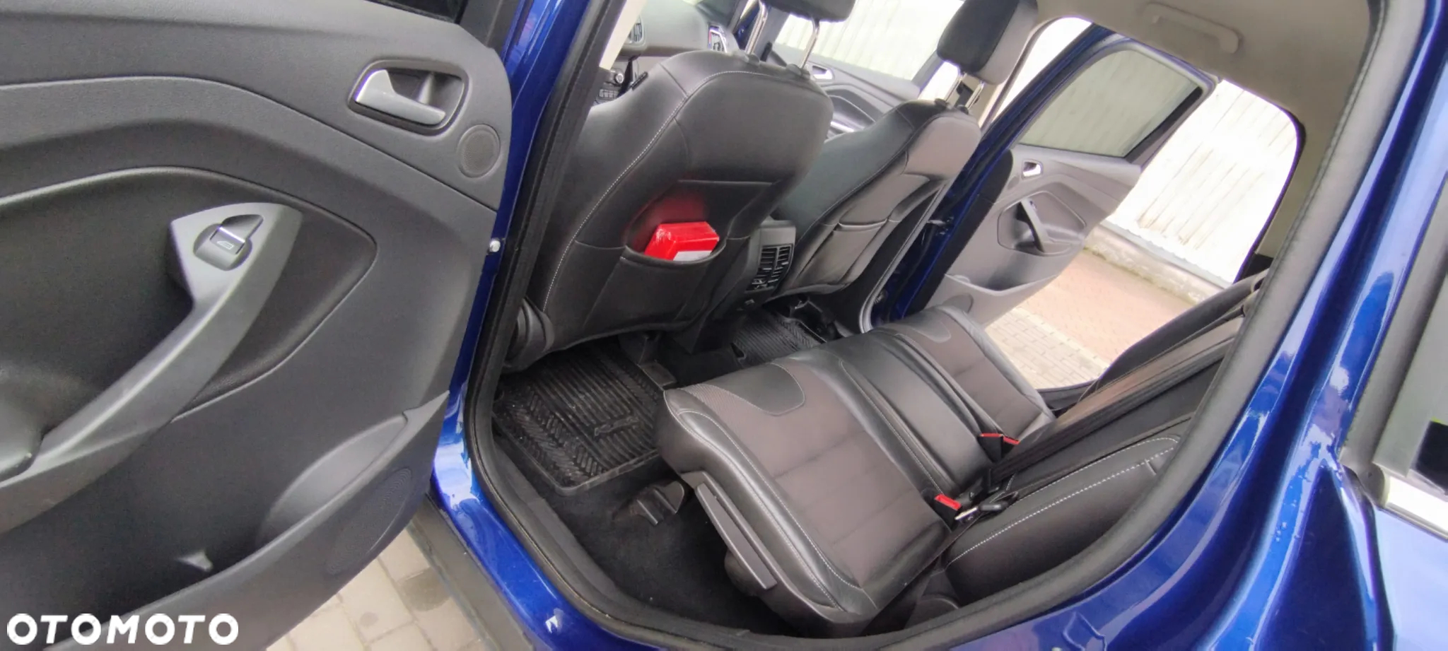 Ford Kuga 2.0 TDCi AWD Titanium - 24