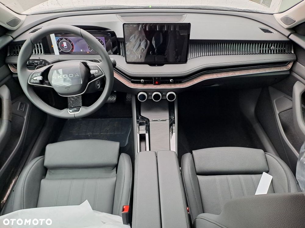 Skoda Superb 2.0 TSI 4x4 L&K DSG - 8