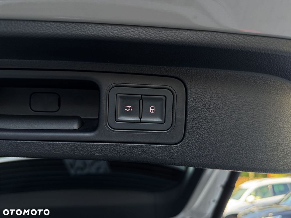 BYD Seal U - 35