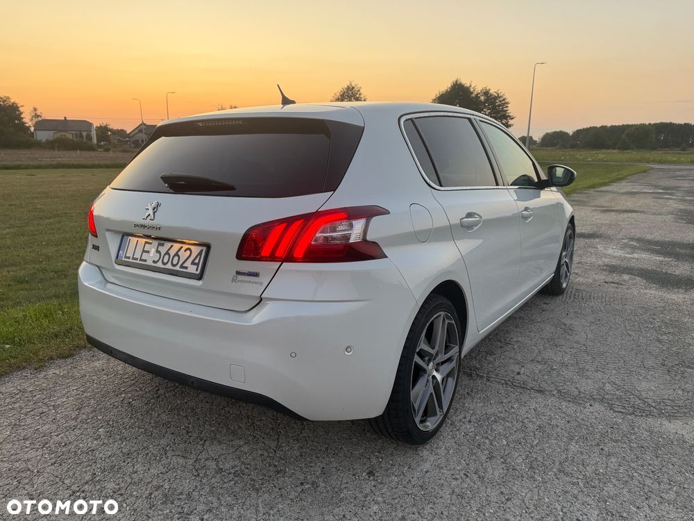 Peugeot 308 2.0 BlueHDi Allure S&S - 10
