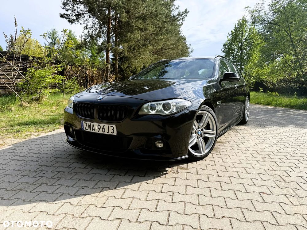 BMW Seria 5 525d Sport-Aut Luxury Line - 12