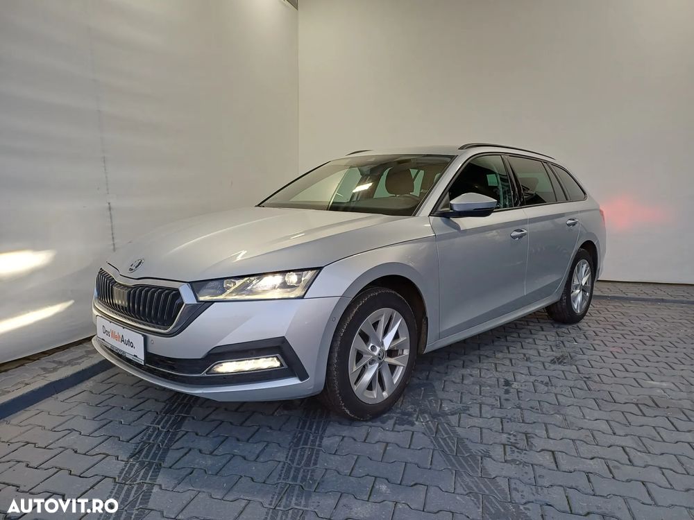 Skoda Octavia 2.0 TDI DSG Style - 1