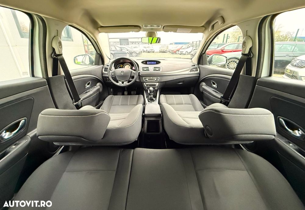 Renault Megane ENERGY dCi 110 Start & Stop Dynamique - 23