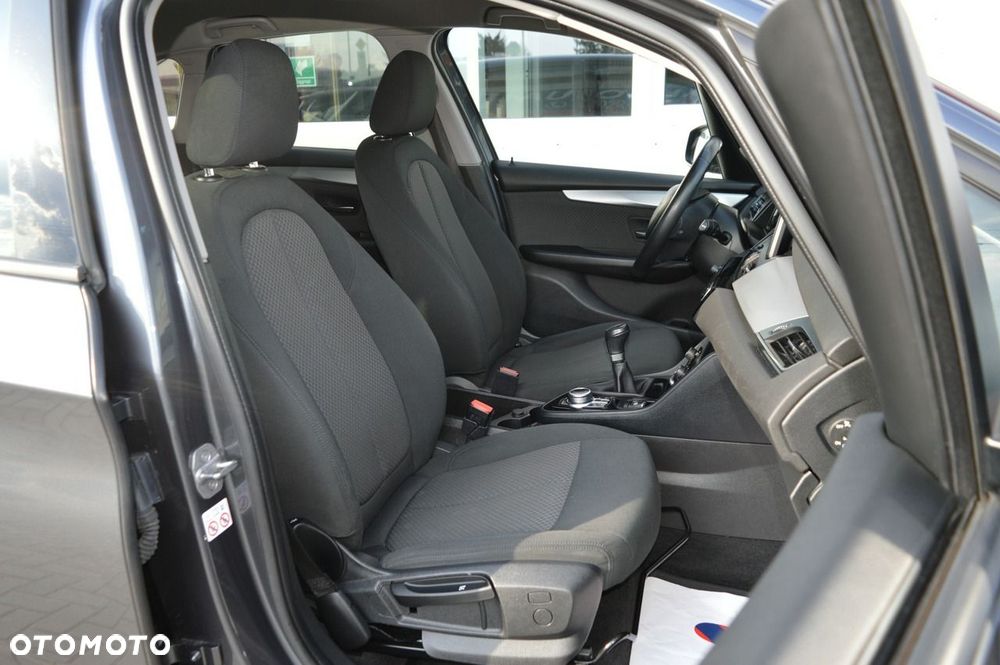BMW Seria 2 - 27