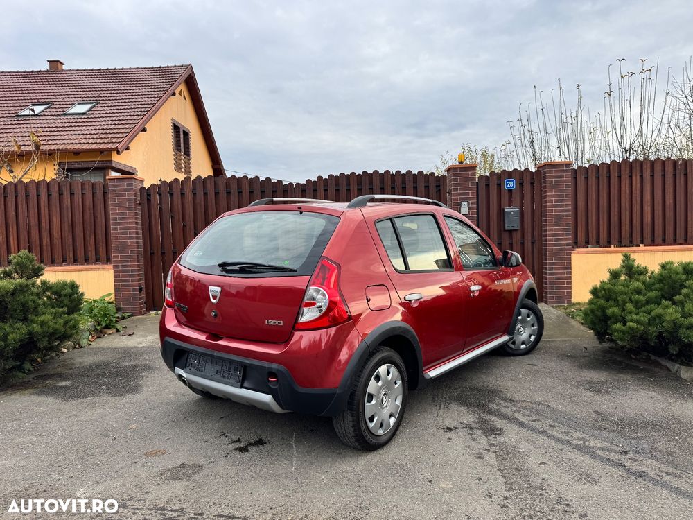 Dacia Sandero 1.5 DCI Stepway - 4