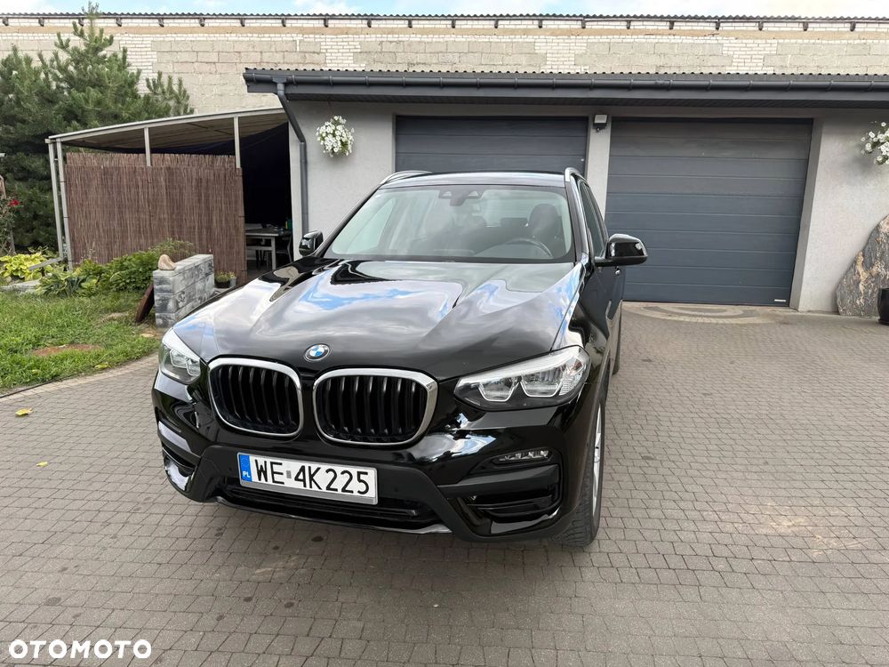 BMW X3 xDrive20i GPF Advantage - 2
