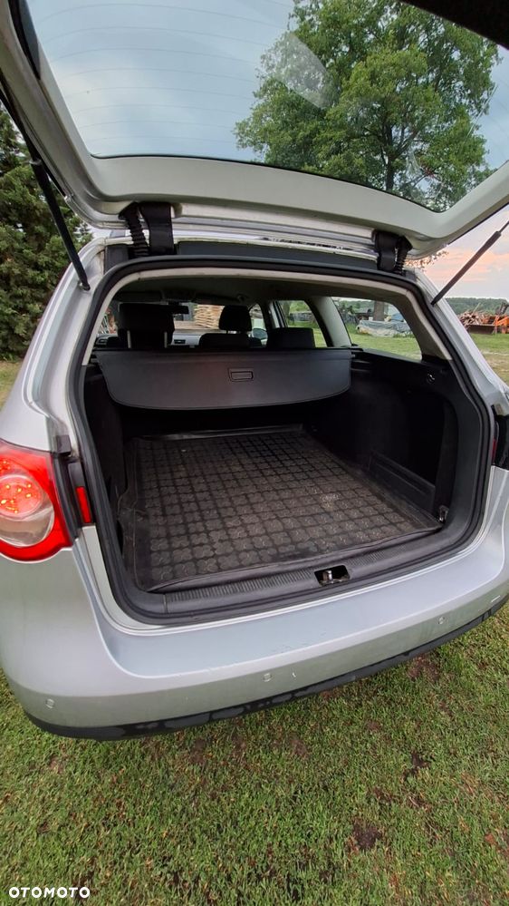 Volkswagen Passat 2.0 TDI DSG Comfortline - 7
