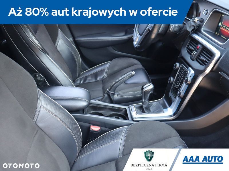 Volvo V40 - 11