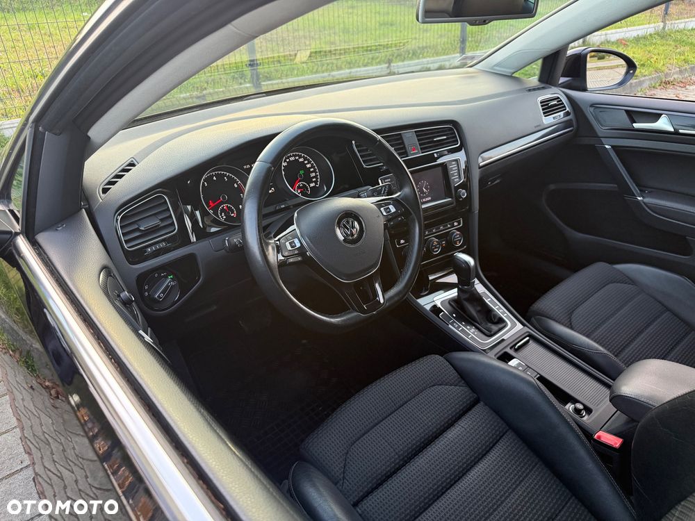 Volkswagen Golf 1.4 TSI BMT Highline DSG - 23