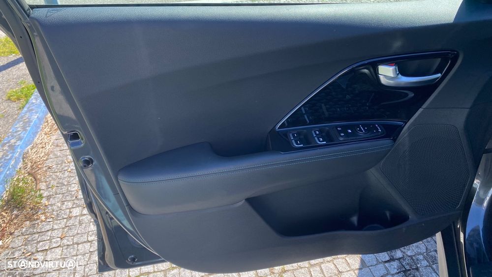Kia e-Niro 64kWh - 17