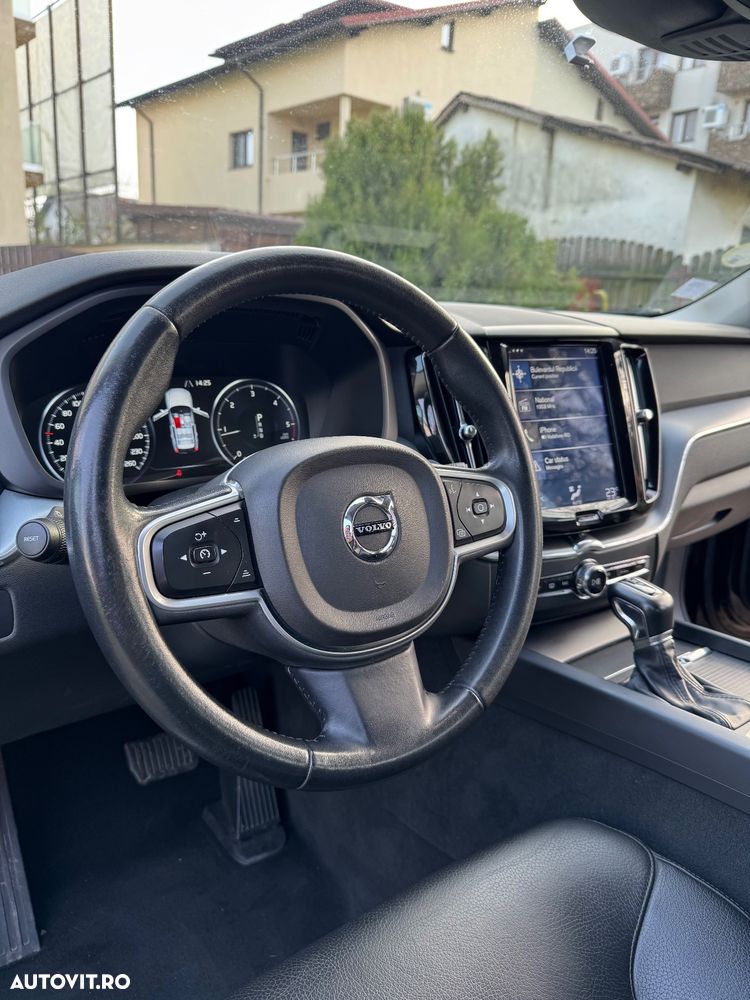 Volvo XC 60 D4 Geartronic Momentum - 5