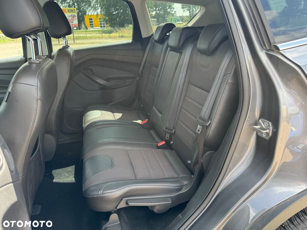 Ford Kuga 2.0 TDCi 4x4 Titanium - 11