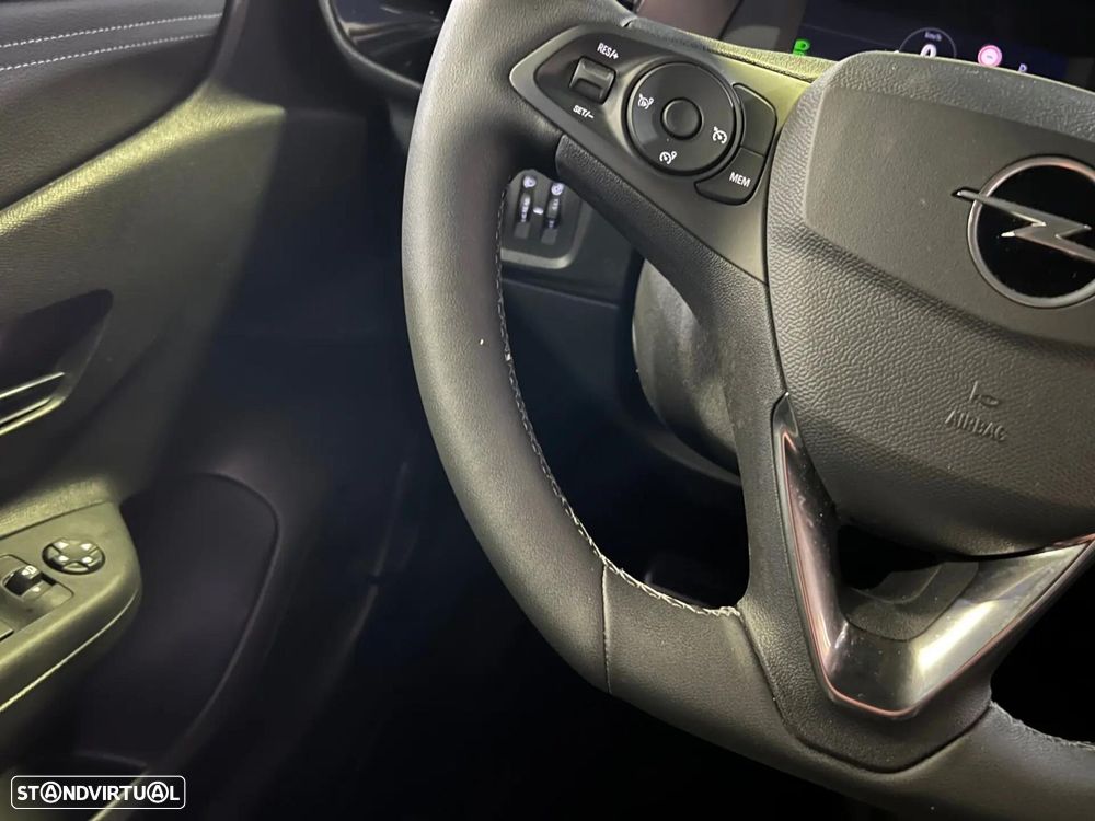 Opel Corsa-e e-GS - 21