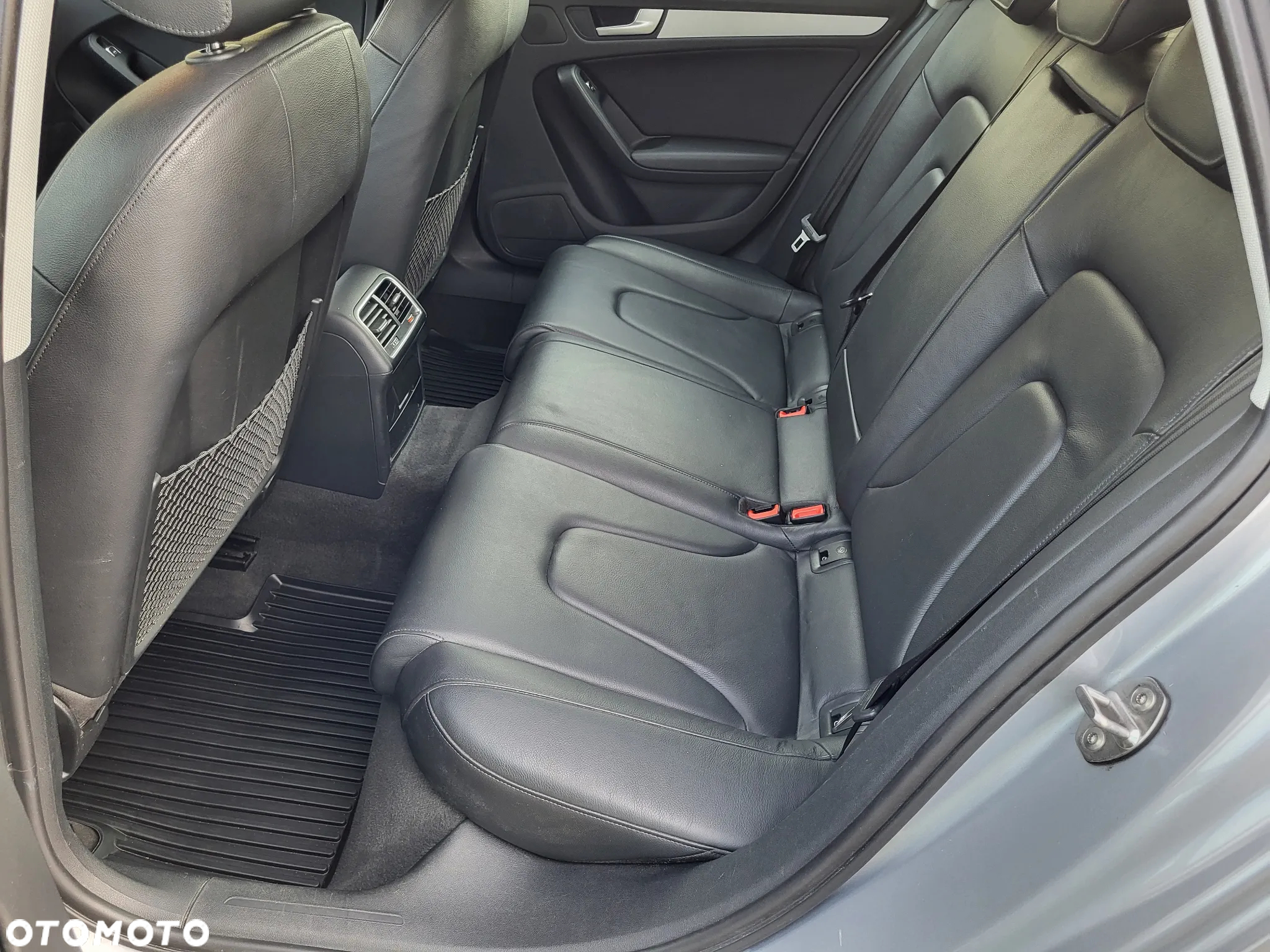 Audi A4 2.0 TDI Multitronic - 31