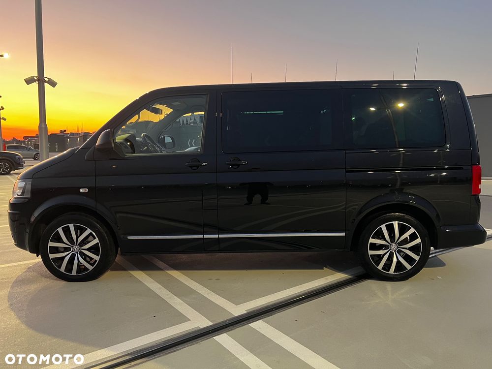 Volkswagen Multivan - 7