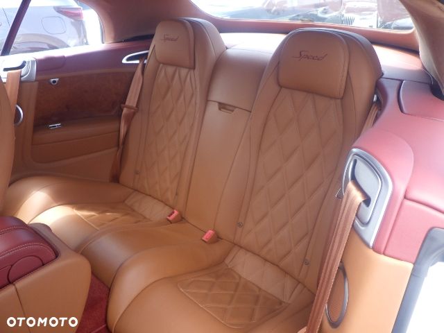 Bentley Continental GT Speed - 34