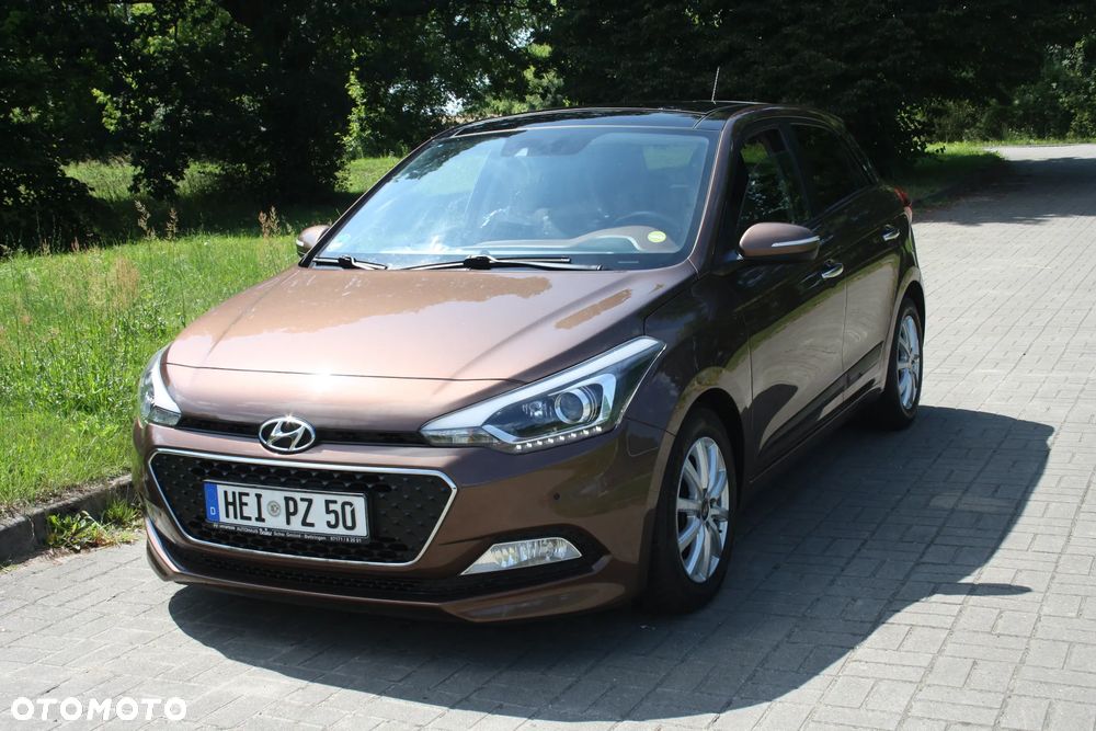 Hyundai i20 1.4 Automatik Style - 2
