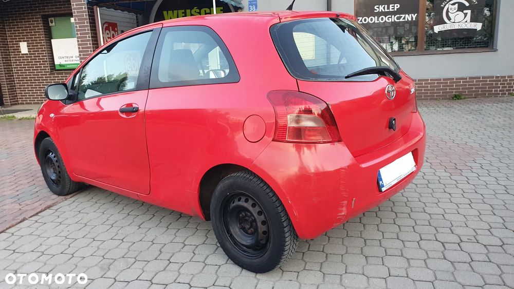 Toyota Yaris - 3