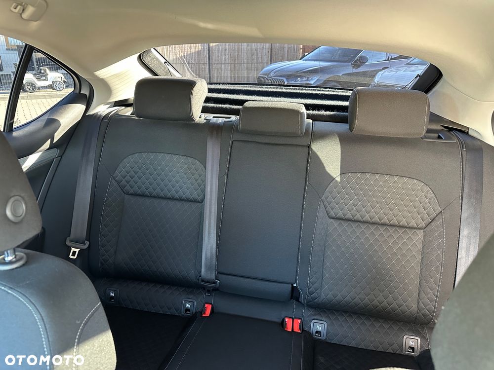 Skoda Superb 2.0 TDI SCR Ambition - 22