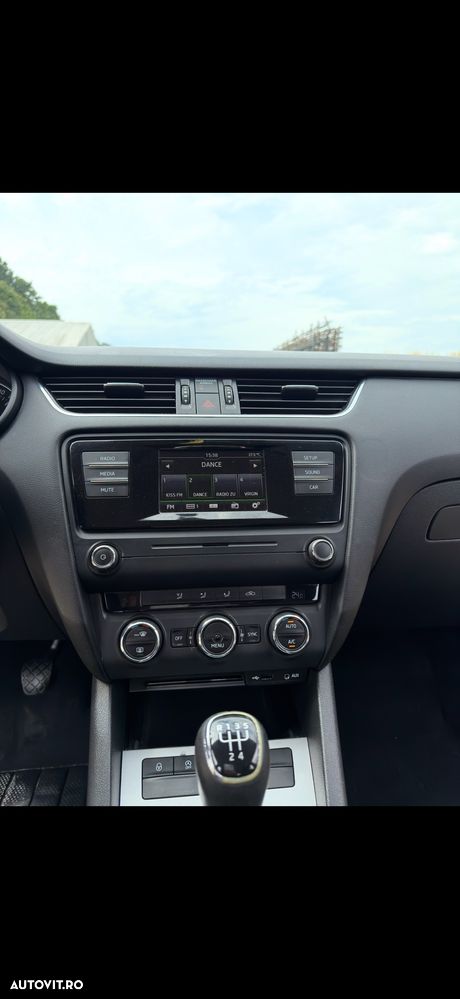 Skoda Octavia 1.6 TDI Style - 11