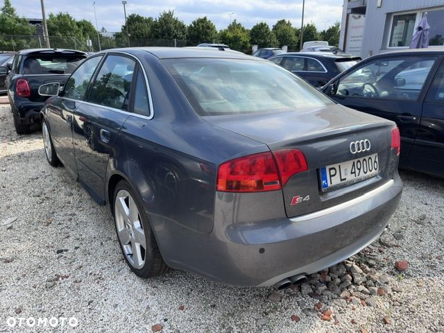 Audi S4 Limousine - 3