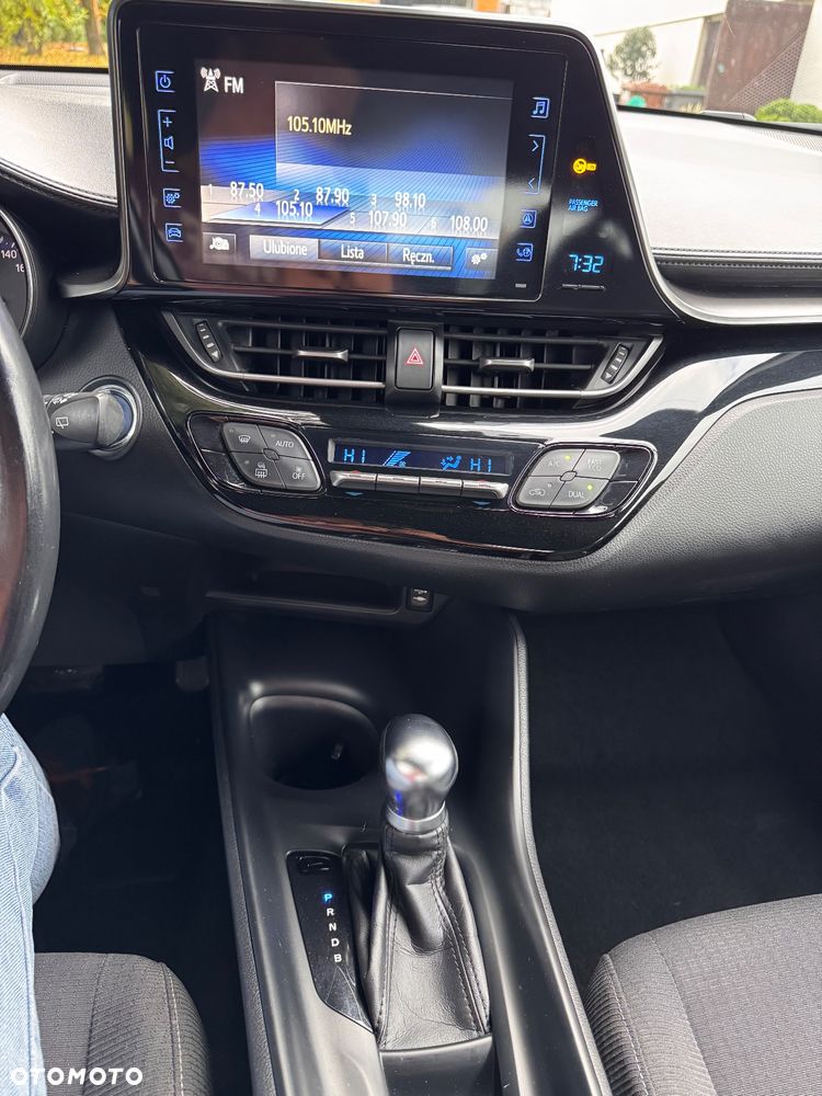 Toyota C-HR 1.8 Hybrid Dynamic - 12