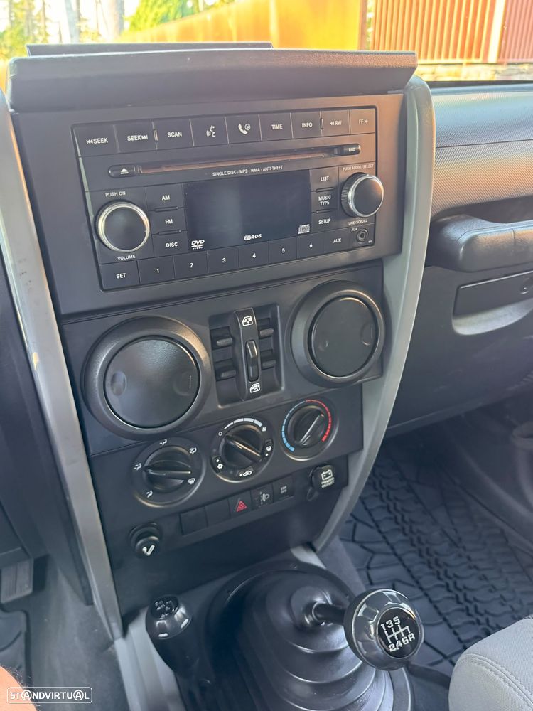 Jeep Wrangler Unlimited 2.8 CRD MTX Sahara Limited - 17