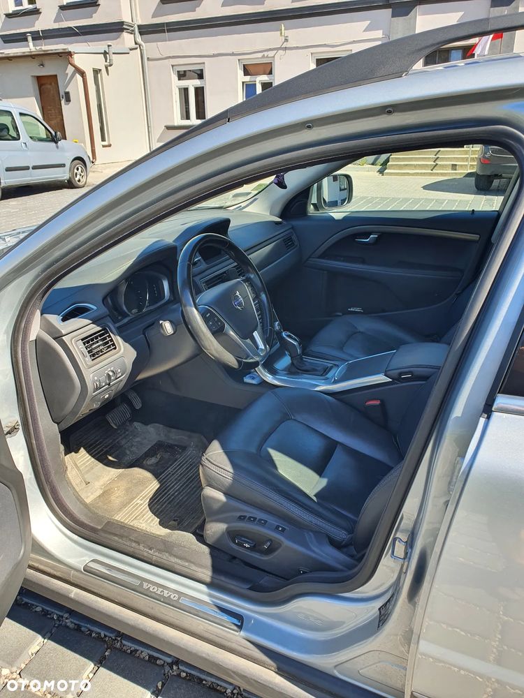 Volvo XC 70 - 8