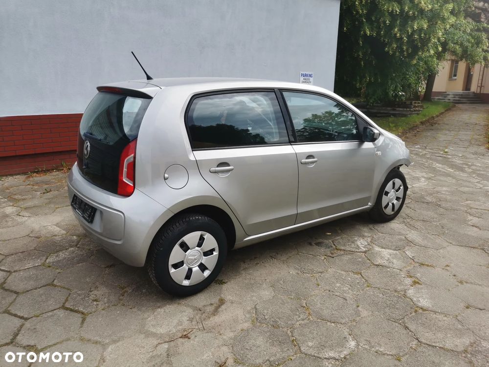 Volkswagen up! - 4
