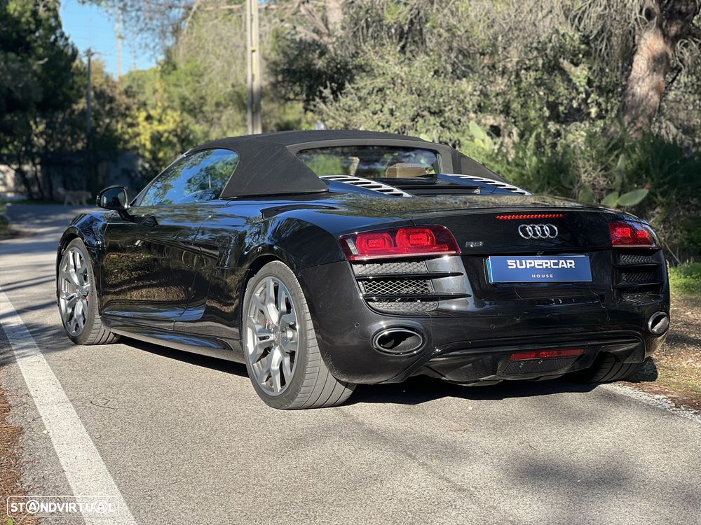 Audi R8 Spyder - 8