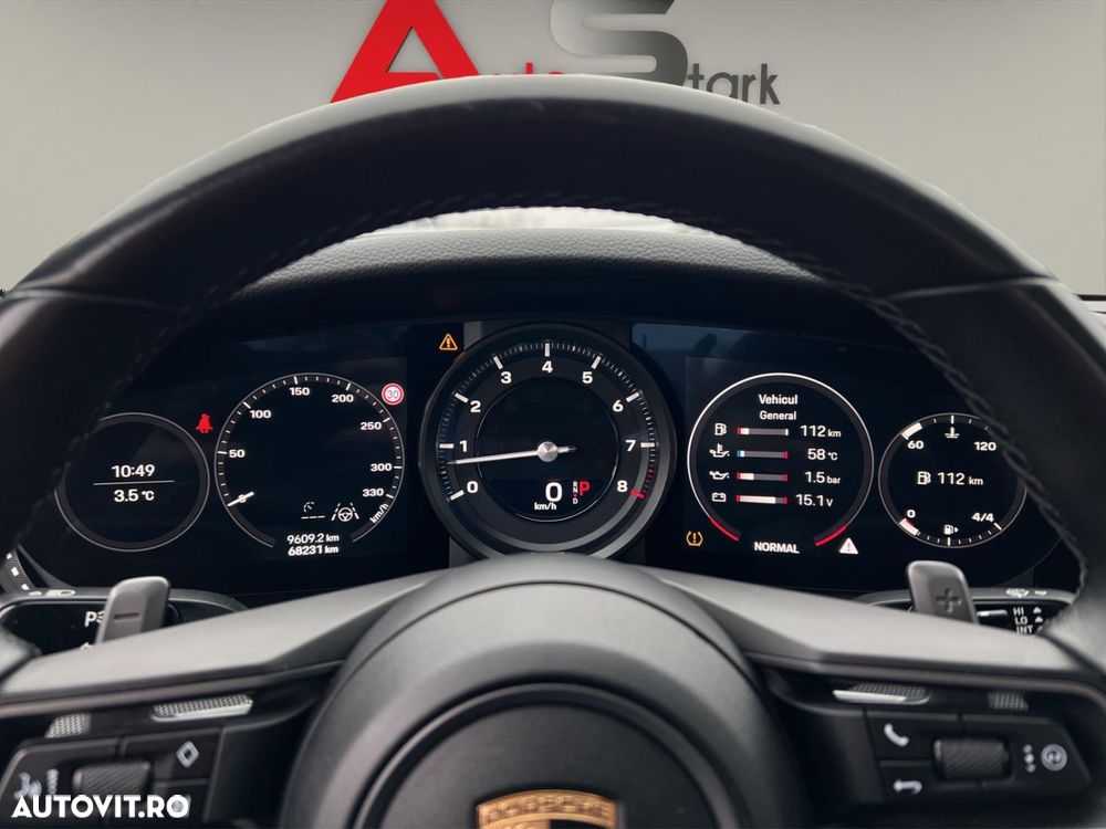 Porsche 911 Carrera PDK - 8