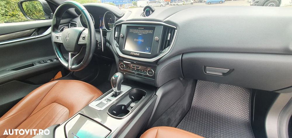 Maserati Ghibli - 21