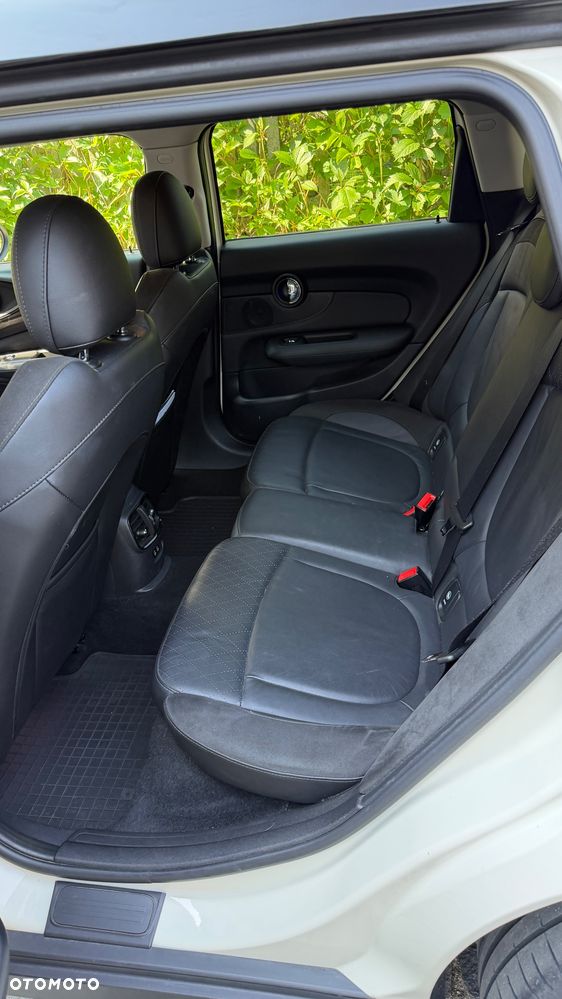 MINI Clubman - 14