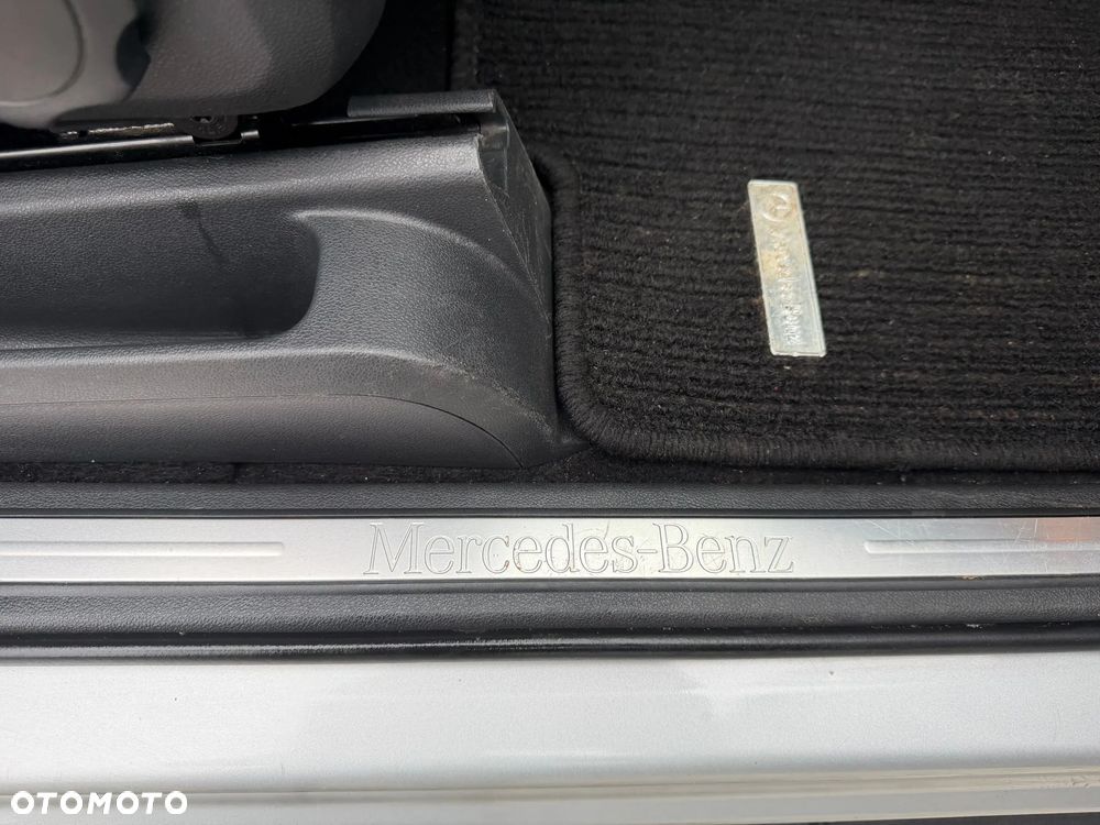 Mercedes-Benz Klasa A 150 BlueEFFICIENCY Elegance - 18