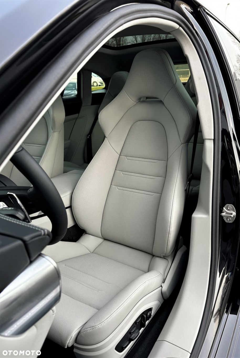 Porsche Panamera - 16