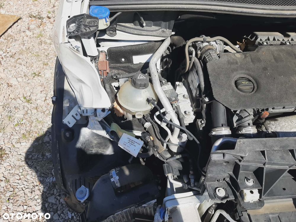 Peugeot 5008 BlueHDi 130 EAT8 Active - 18