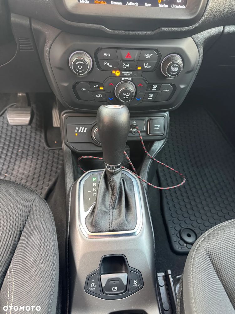 Jeep Renegade 1.3 GSE T4 Turbo S 4x4 S&S - 31
