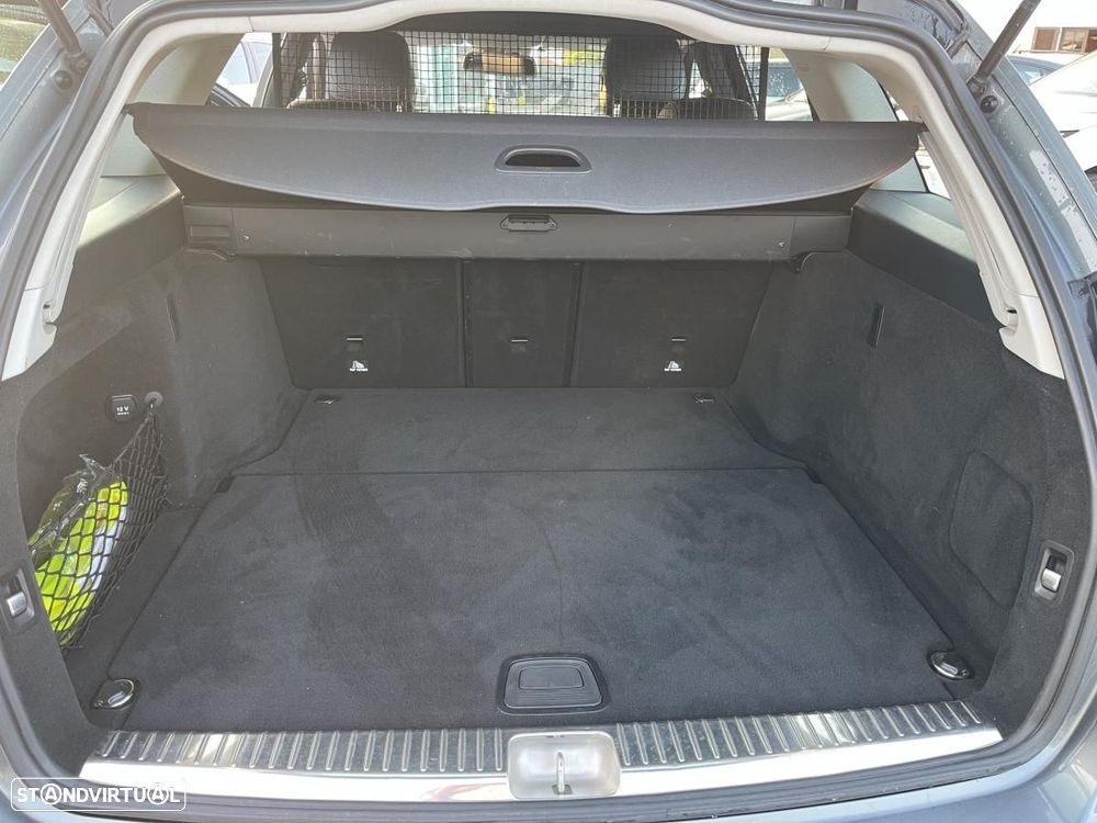 Mercedes-Benz C 300 BlueTEC Hybrid Avantgarde + - 17